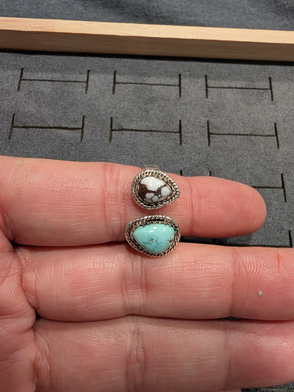 Sterling Silver Turquoise and White Buffalo Teardrop Ring